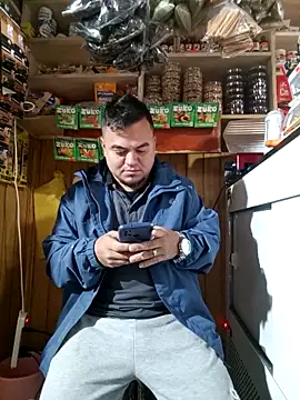 TheBriiaand30 online show from September 28, 3:39 pm