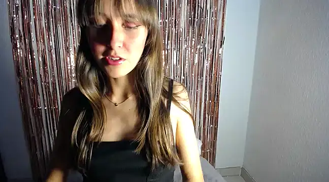 PrincessEmily 69 online show from December 17, 2:23 am