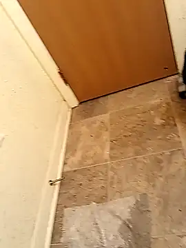 Snapshot of dvaughn3117 chatting on December 27, 5:48 pm dvaughn3117 online show from December 27, 5:48 pm