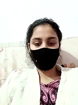 Snapshot of magicmoment00786 chatting on January 16, 8:22 am magicmoment00786 online show from January 16, 8:22 am