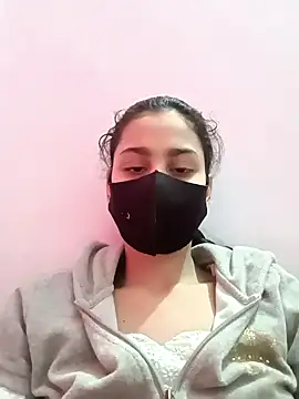 Snapshot of magicmoment00786 chatting on February 2, 7:41 am magicmoment00786 online show from February 2, 7:41 am