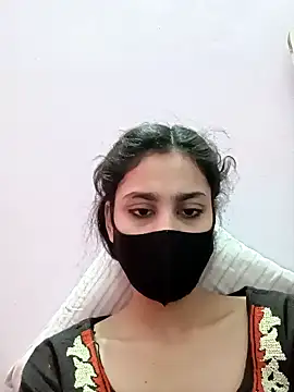 Snapshot of magicmoment00786 chatting on February 12, 7:02 am magicmoment00786 online show from February 12, 7:02 am