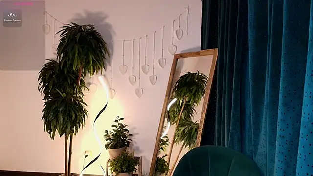 Evacadooo online show from April 16, 2:34 am