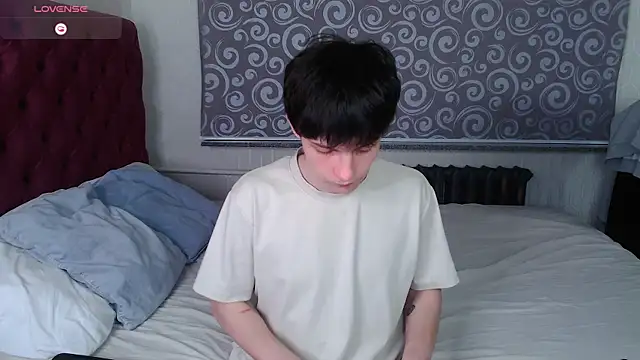 iwillfall online show from April 4, 3:38 am