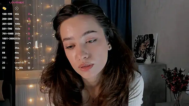 Snapshot of EmeliaReaper chatting on February 23, 11:25 pm EmeliaReaper online show from February 23, 11:25 pm