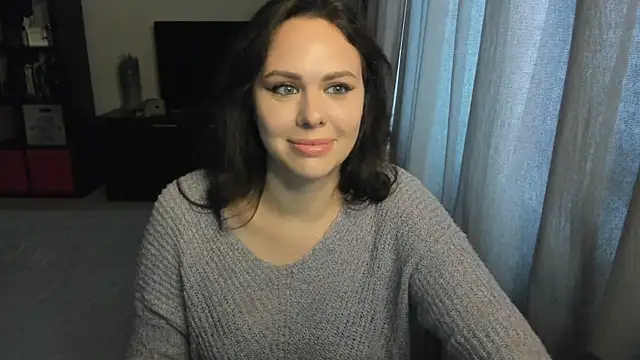 MollyCheiz online show from October 25, 10:45 am