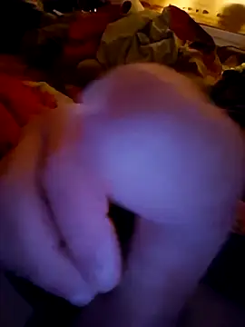 Snapshot of Osmon chatting on January 6, 10:41 am Osmon online show from January 6, 10:41 am