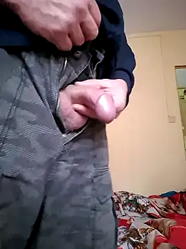 Snapshot of Osmon chatting on January 15, 10:31 am Osmon online show from January 15, 10:31 am