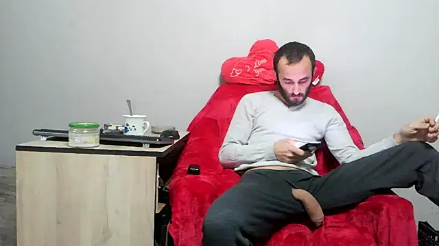 kisandgioni online show from February 25, 7:36 pm