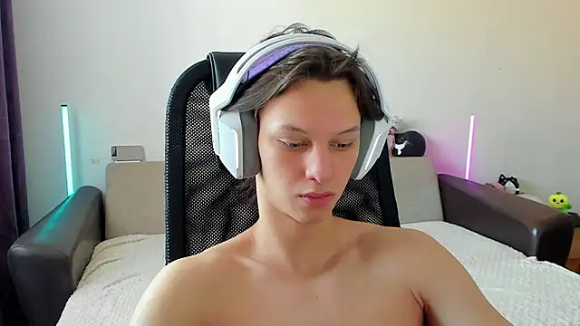 Ostin meow online show from February 19, 4:41 am