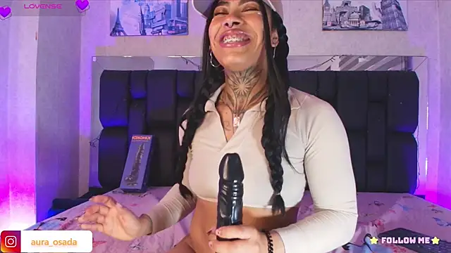 canela oss online show from March 6, 1:03 pm