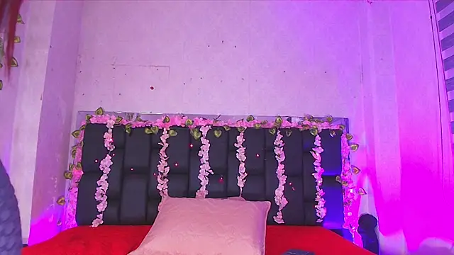 canela oss online show from October 7, 12:02 pm