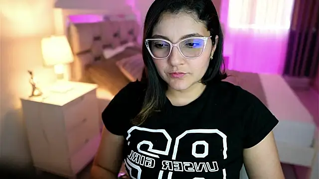 Camilaa bueno online show from March 8, 8:57 pm