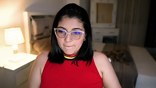 Camilaa bueno online show from October 7, 3:04 am