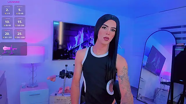 Ashley Reminton online show from December 5, 4:31 am