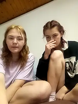 ella grays online show from February 19, 6:21 pm