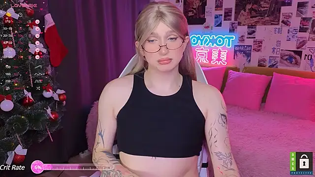 p1nkvenom online show from December 5, 4:55 pm