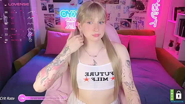 p1nkvenom online show from January 17, 5:30 pm