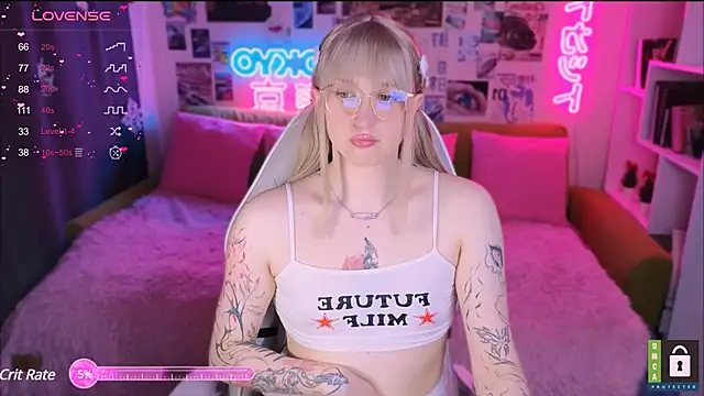 p1nkvenom online show from January 24, 5:32 pm