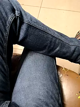 Snapshot of faaseel chatting on February 23, 12:16 pm faaseel online show from February 23, 12:16 pm