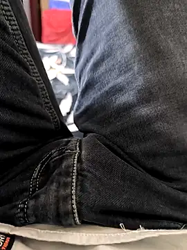 Snapshot of faaseel chatting on February 23, 3:40 pm faaseel online show from February 23, 3:40 pm