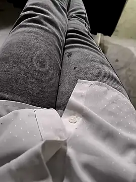 Snapshot of faaseel chatting on March 6, 7:03 am faaseel online show from March 6, 7:03 am