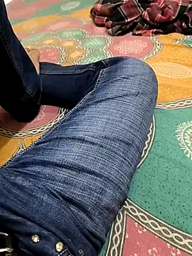 Snapshot of faaseel chatting on October 26, 3:51 pm faaseel online show from October 26, 3:51 pm