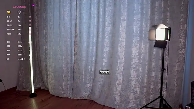 Snapshot of Hoot_owl_cb chatting on February 19, 6:09 am Hoot owl cb online show from February 19, 6:09 am