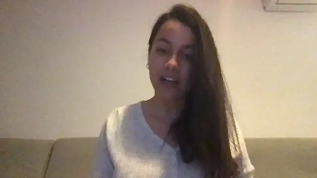 Snapshot of AmaraBella69 chatting on December 2, 10:23 pm AmaraBella69 online show from December 2, 10:23 pm