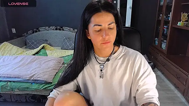 Aria Dl online show from April 15, 9:49 am