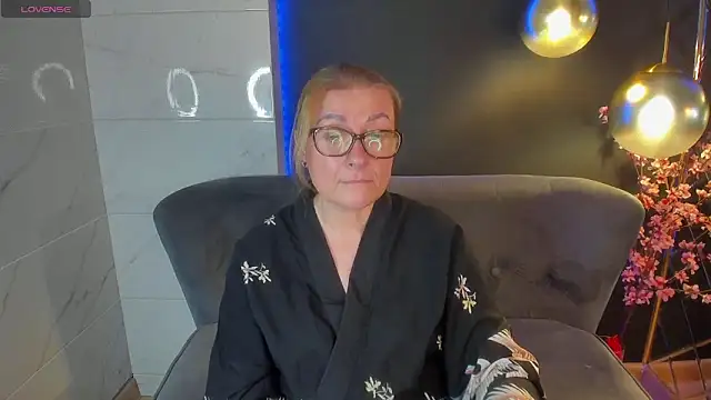 AlexandraKind online show from February 2, 7:46 pm