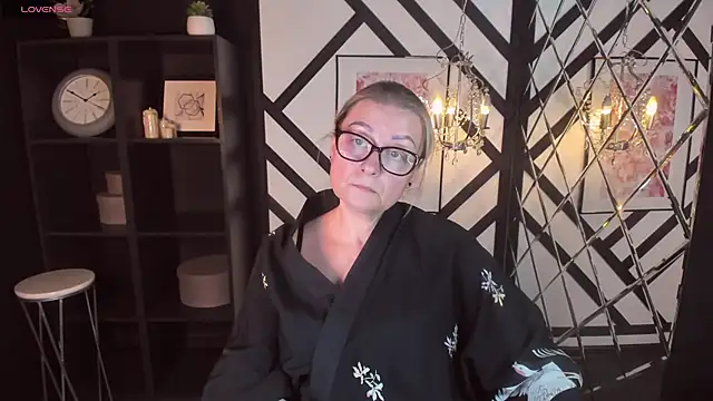 AlexandraKind online show from February 5, 7:42 pm