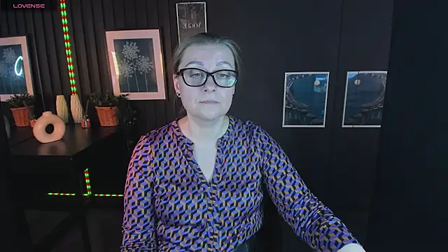 AlexandraKind online show from March 5, 12:11 pm