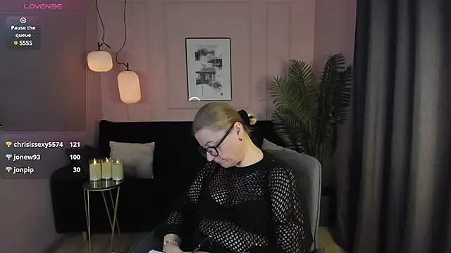 AlexandraKind online show from March 12, 3:24 am