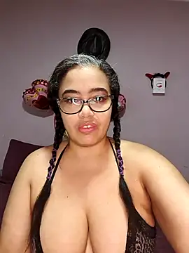 Katrina The Kitty online show from February 11, 8:10 pm