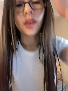 EymiCuper online show from February 24, 7:52 pm