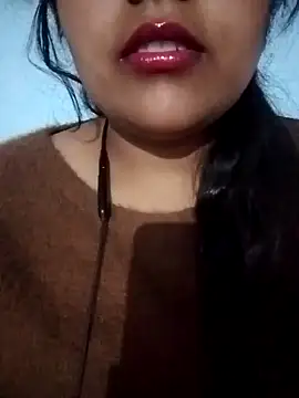 Love-Veronica online show from February 12, 1:28 pm