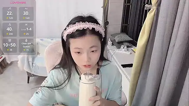 Lena-yyds online show from November 9, 7:01 pm