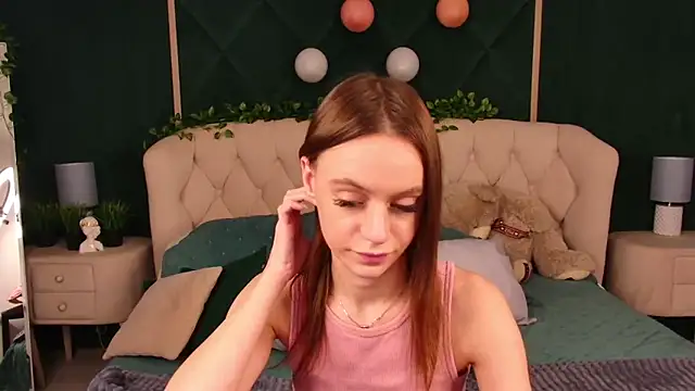 RebeccaMartons online show from February 16, 4:09 am