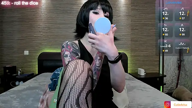 Snapshot of Lust_One_ chatting on January 23, 6:24 pm Lust One online show from January 23, 6:24 pm