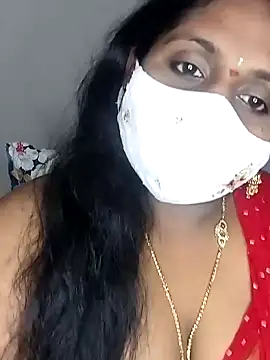 Sexy Radhikaa online show from February 25, 3:20 am