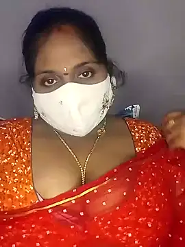 Sexy Radhikaa online show from March 1, 5:38 pm
