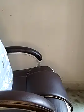 Sexy Radhikaa online show from May 15, 1:45 am