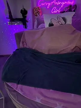 CurvyAnonymousGirl89 online show from March 6, 4:58 pm