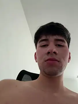 Snapshot of Whike_Dark chatting on April 8, 10:32 pm Whike Dark online show from April 8, 10:32 pm