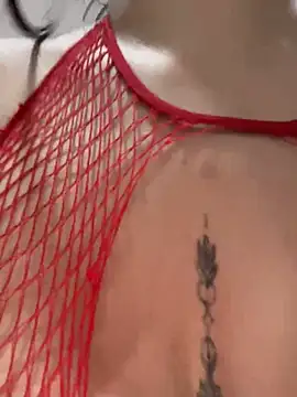 Chloe-antonella online show from December 30, 5:48 am