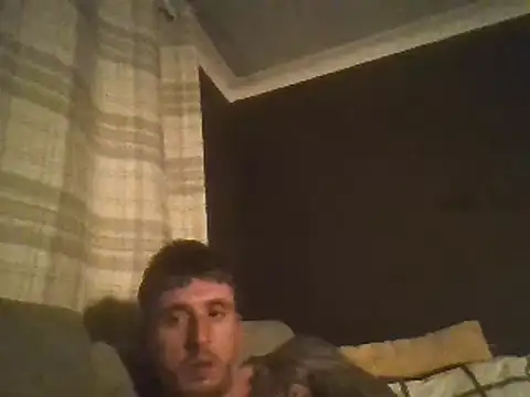 Snapshot of freddie90908 chatting on December 14, 5:18 am freddie90908 online show from December 14, 5:18 am