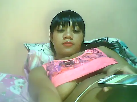 Snapshot of Fariana01 chatting on December 5, 5:26 am Fariana01 online show from December 5, 5:26 am