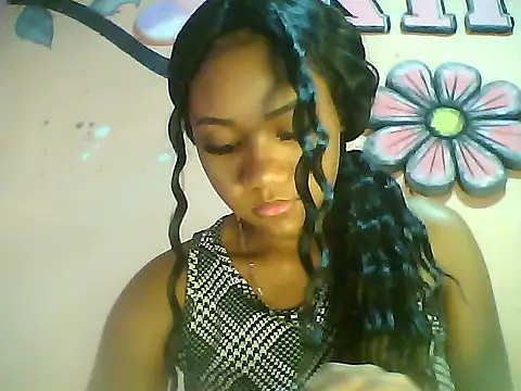 Snapshot of Fariana01 chatting on January 5, 10:50 pm Fariana01 online show from January 5, 10:50 pm