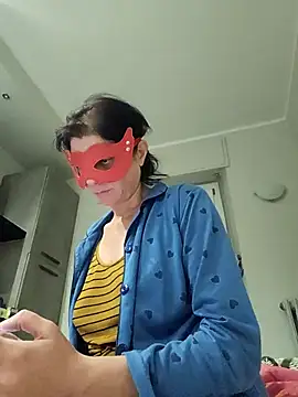 Snapshot of Vagabondainnamorata chatting on January 14, 6:57 pm Vagabondainnamorata online show from January 14, 6:57 pm